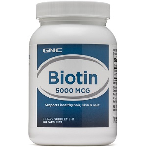 bottle of GNC Biotin